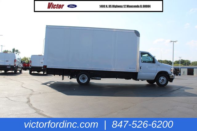 2026 Ford E-350 Base photo 5