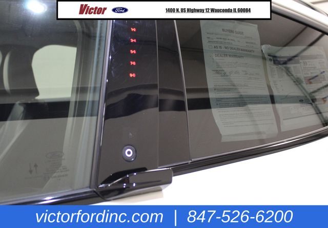 2024 Ford Mustang Mach-E Premium photo 3