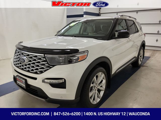 2022 Ford Explorer Platinum's photo