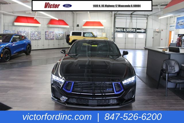 2025 Ford Mustang GT Premium photo 2