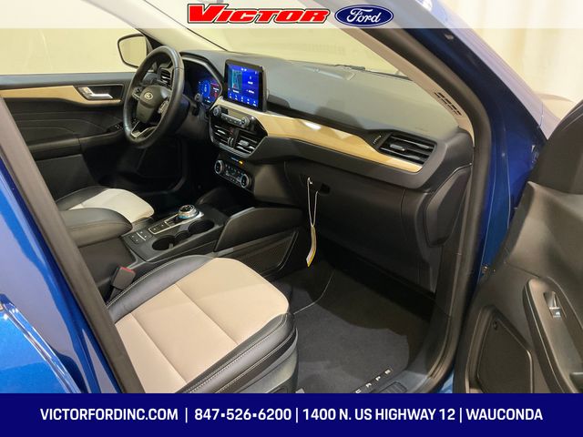 2022 Ford Escape Titanium - Photo 18