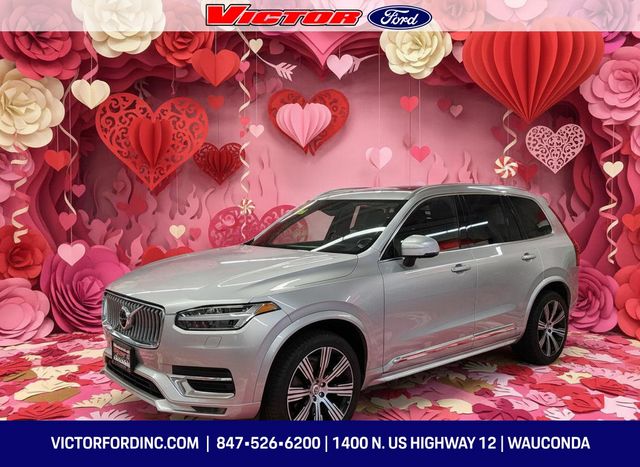 2020 Volvo XC90 Inscription's photo