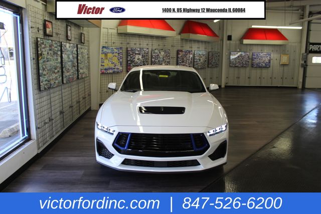 2025 Ford Mustang GT Premium photo 2