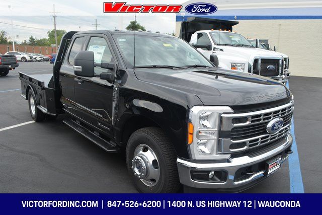 2023 Ford F-350 Super Duty Chassis Cab XLT's photo