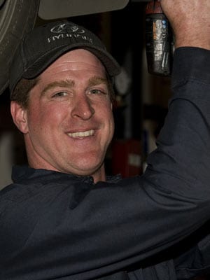 Jeff Illot<br><span style='font-size: 90%;color:#000000;'>Technician</span>