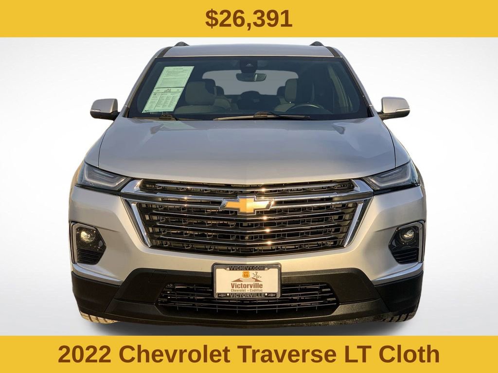 2022 Chevrolet Traverse Cloth photo 2
