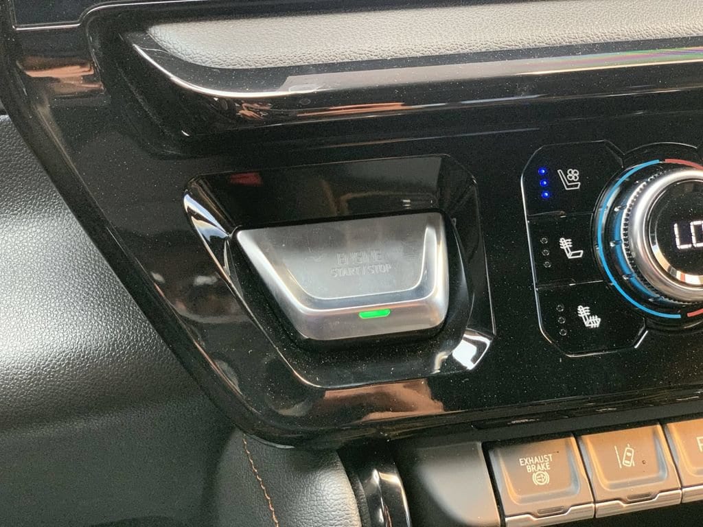 2025 GMC Sierra 2500HD AT4 - Photo 15