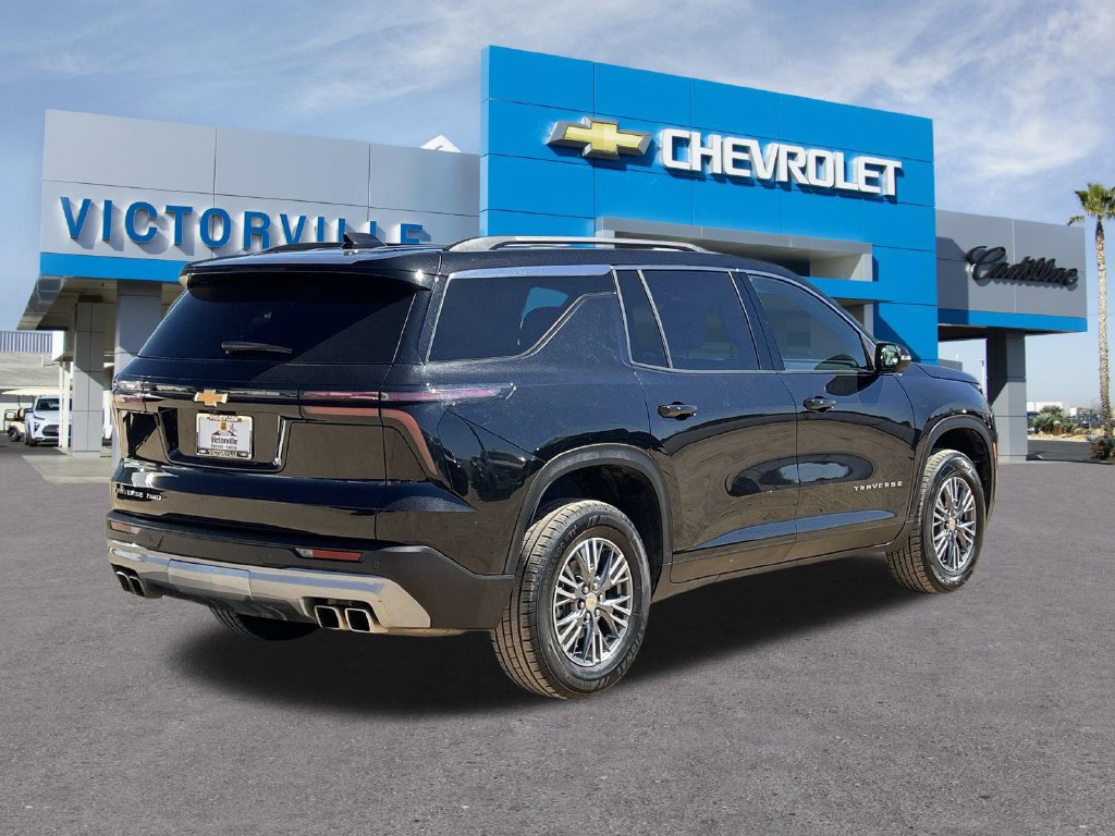 2025 Chevrolet Traverse LT - Photo 12