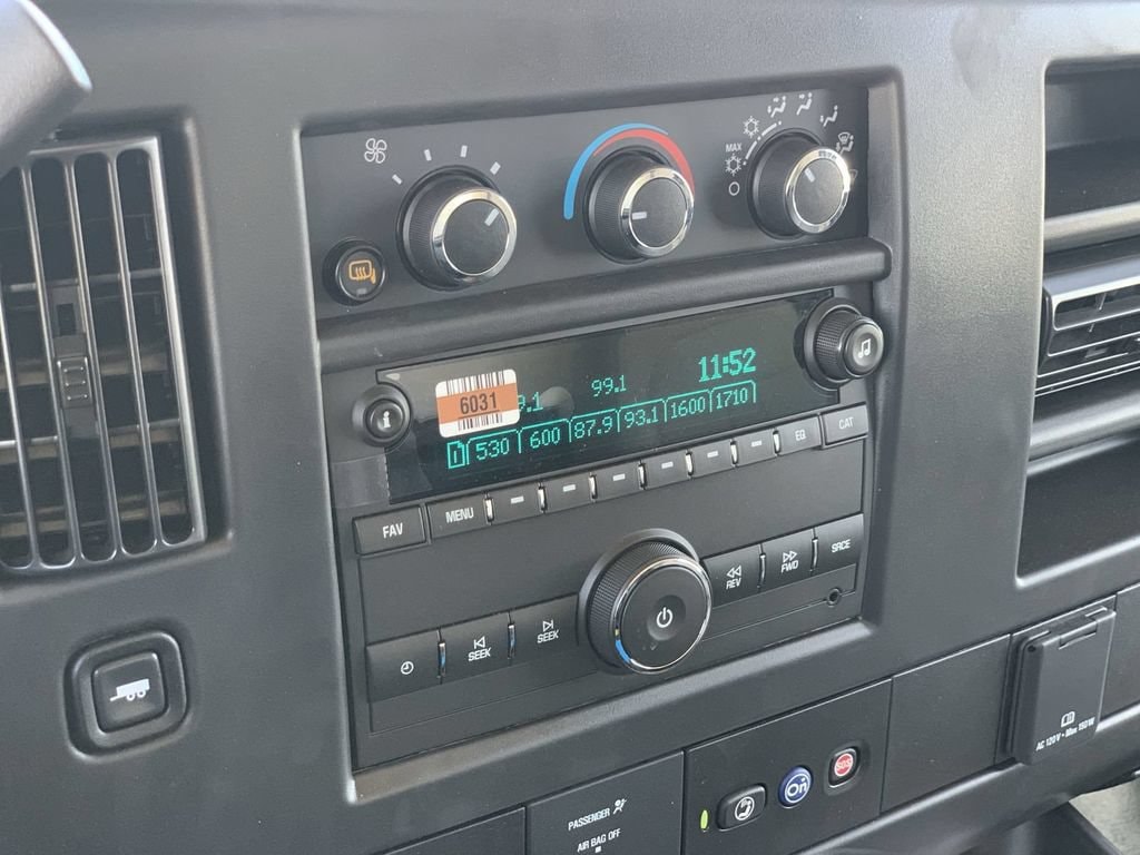 2026 Chevrolet Express Cargo Work Van - Photo 10