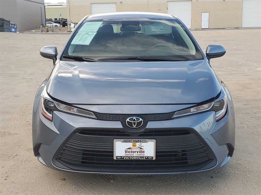 2024 Toyota Corolla LE photo 2