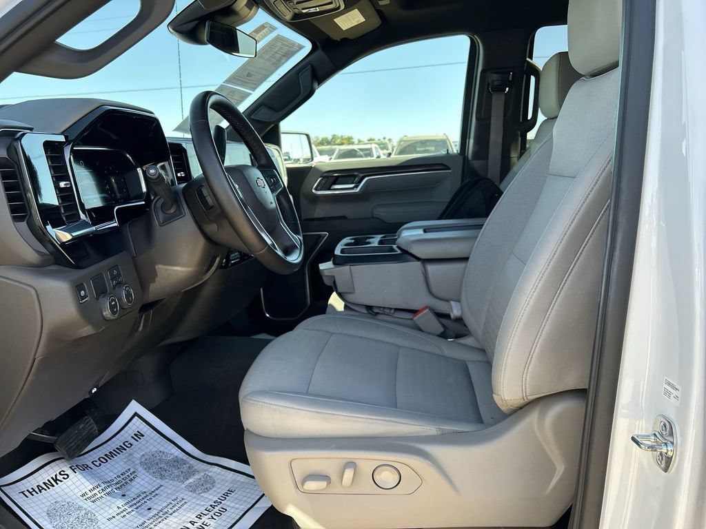 2026 Chevrolet Silverado 1500 LT - Photo 17