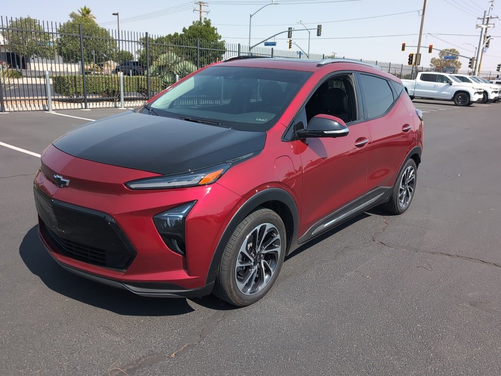 Used 2023 Chevrolet Bolt EUV Premier with VIN 1G1FZ6S02P4200549 for sale in Victorville, CA