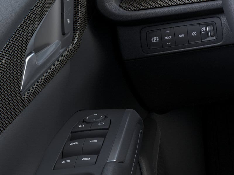 2027 Chevrolet Traverse Z71 - Photo 11