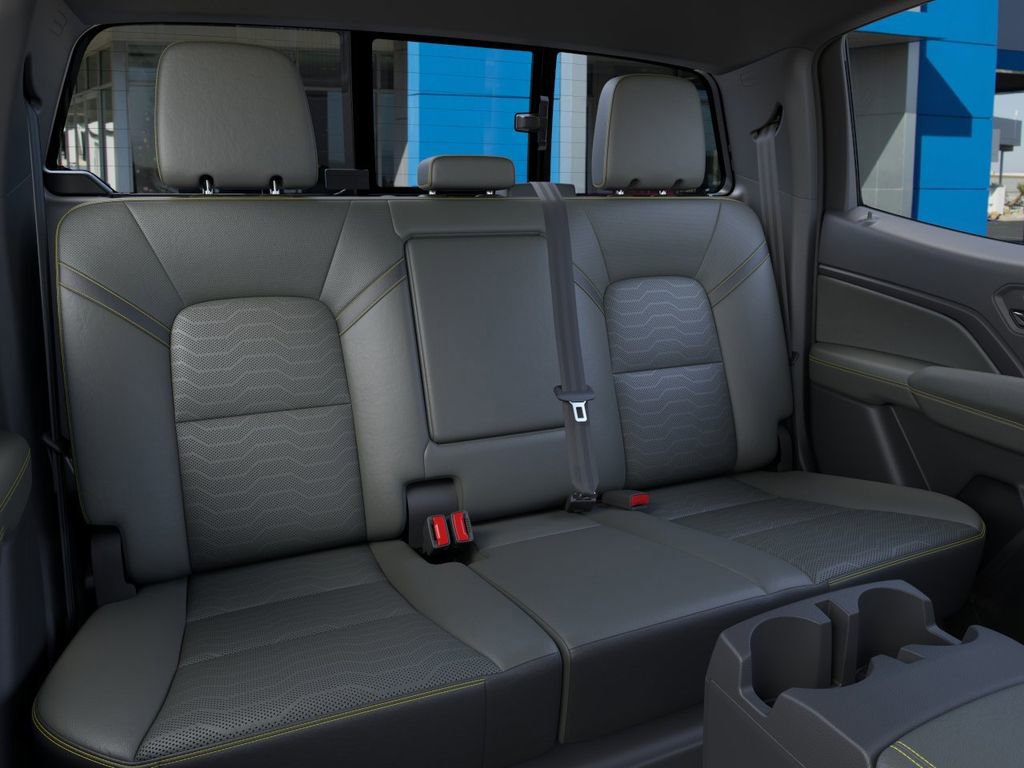 2026 Chevrolet Colorado ZR2 - Photo 17