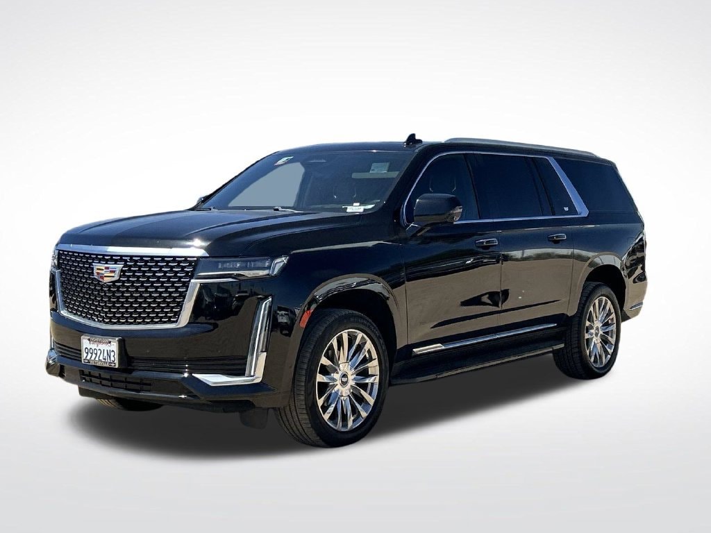 2023 Cadillac Escalade ESV photo 3