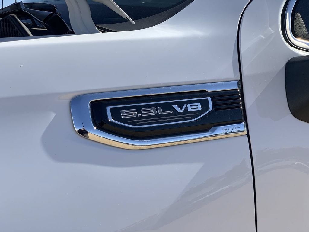 2025 GMC Sierra 1500 SLT - Photo 30