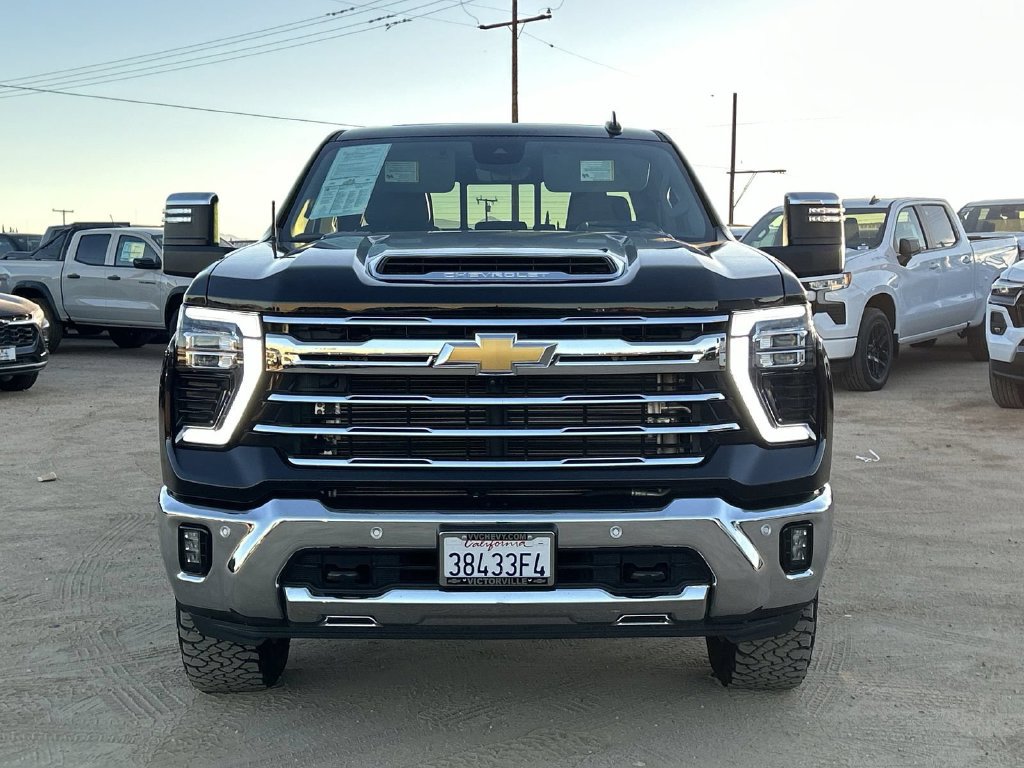 2025 Chevrolet Silverado 2500HD LTZ - Photo 9