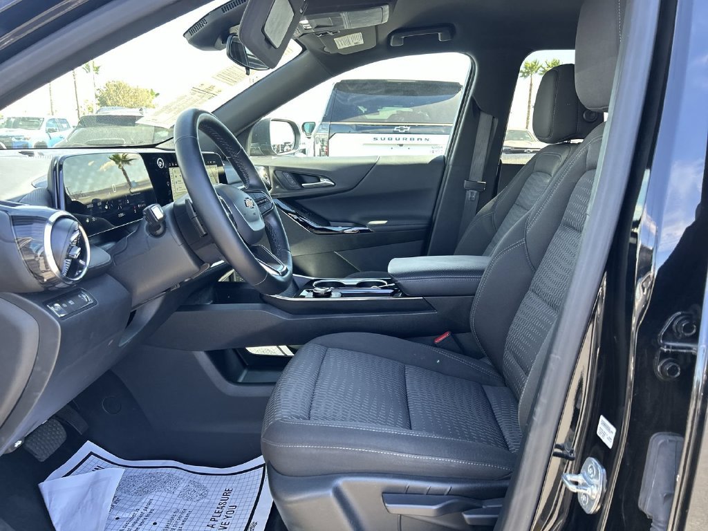 2026 Chevrolet Equinox LT - Photo 17