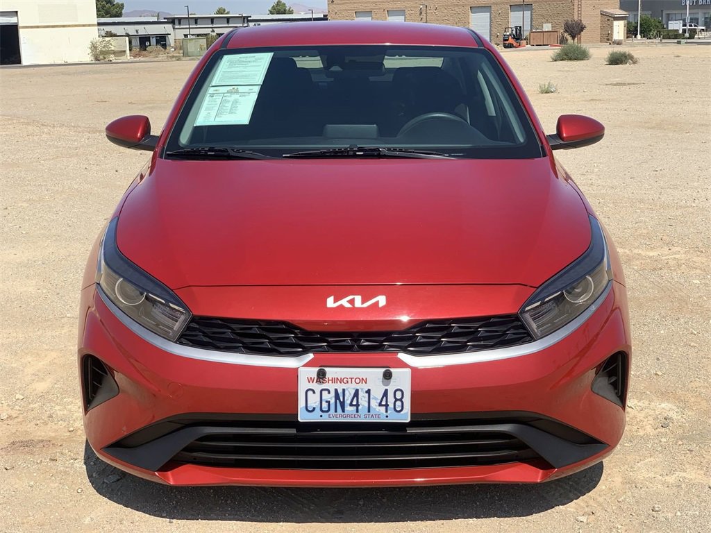 2023 Kia Forte LXS photo 2