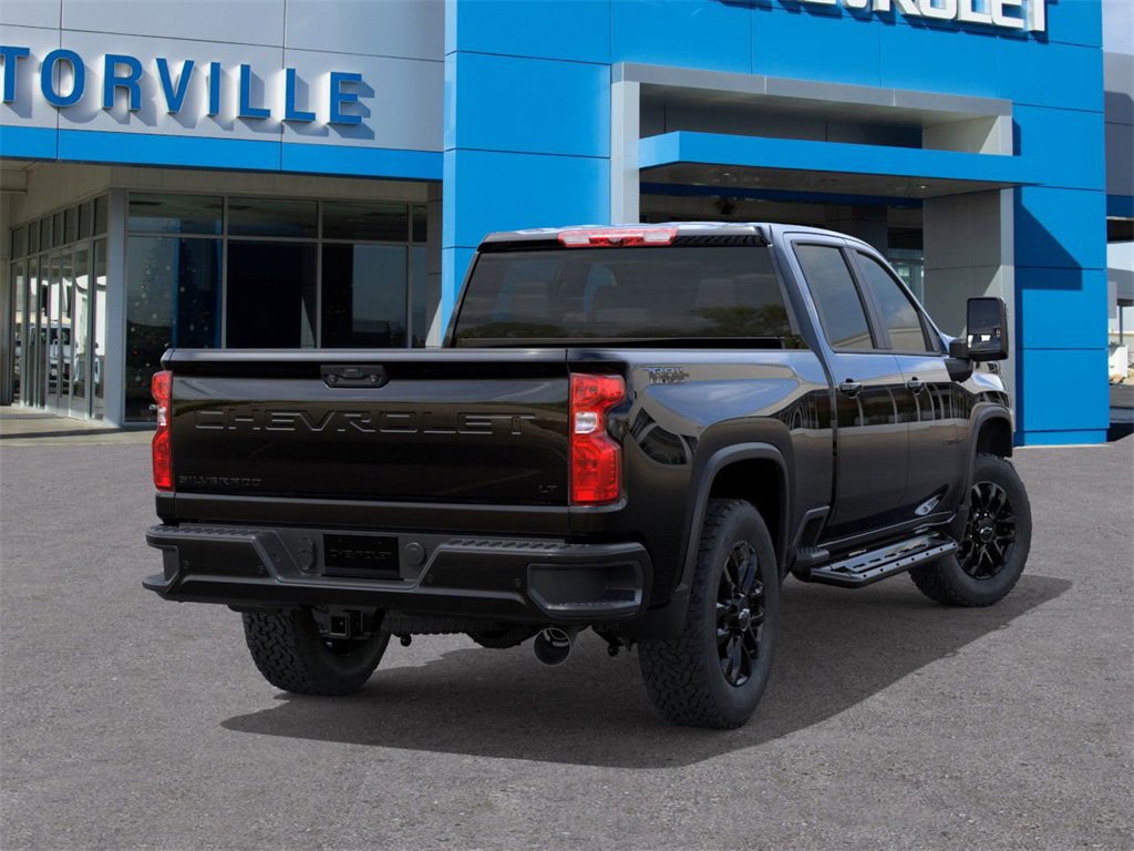 2025 Chevrolet Silverado 2500HD LT photo 4