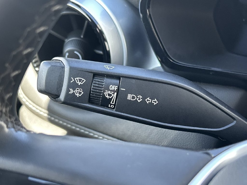 2023 Chevrolet Colorado LT - Photo 15