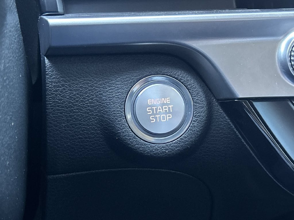 2024 Kia Telluride S - Photo 20