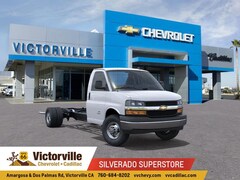2025 Chevrolet Express Cutaway 4500 2WT Cutaway Van