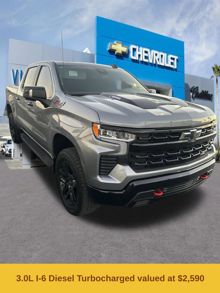 2023 Chevrolet Silverado 1500 photo 3