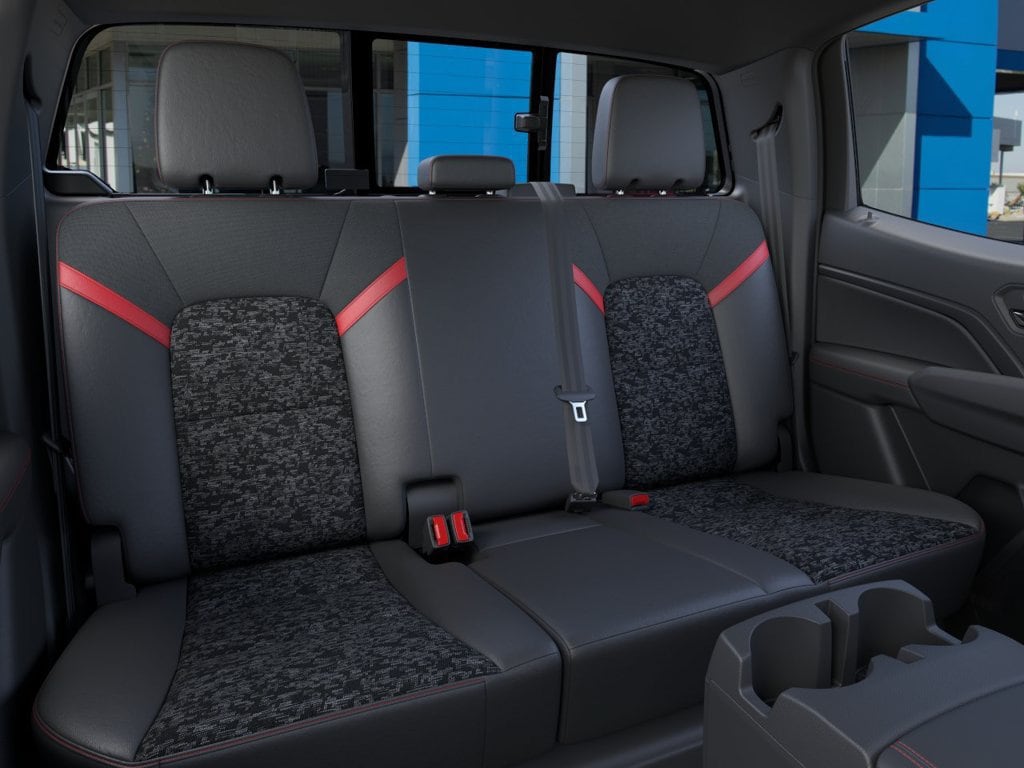 2026 Chevrolet Colorado Z71 - Photo 17