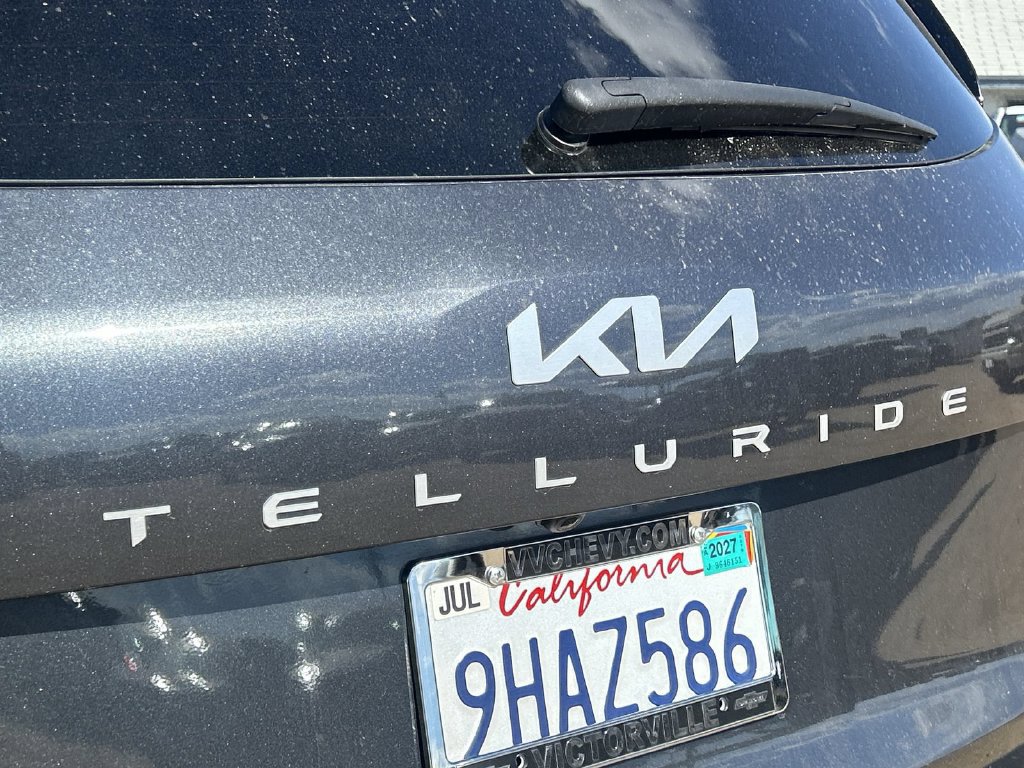 2024 Kia Telluride S - Photo 36