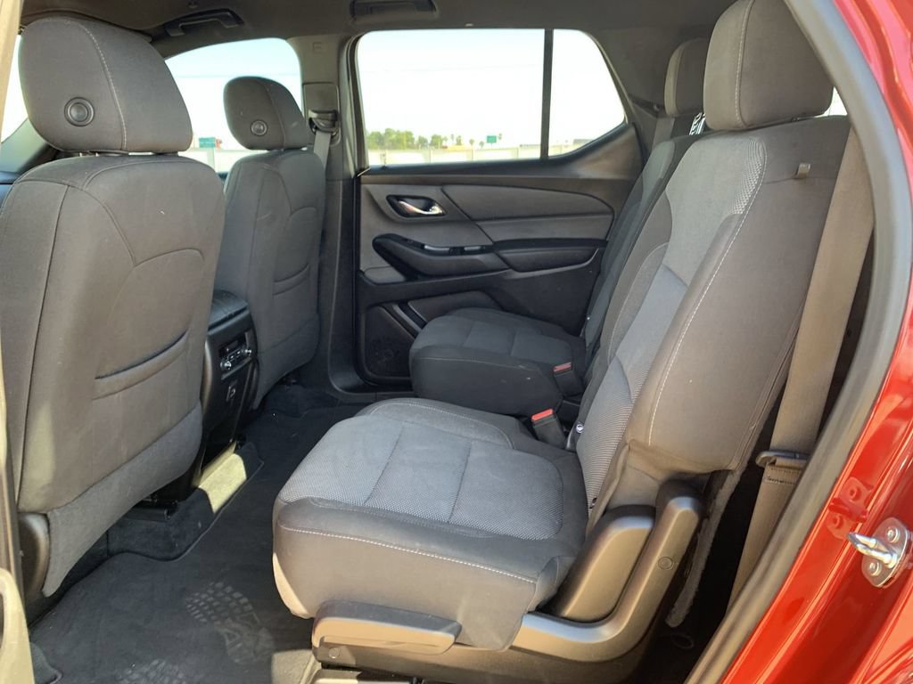 2023 Chevrolet Traverse 1LT - Photo 23