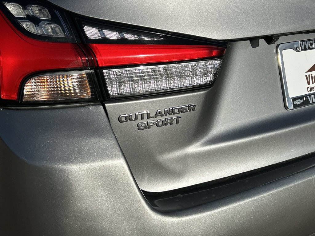 2021 Mitsubishi Outlander Sport SE - Photo 35