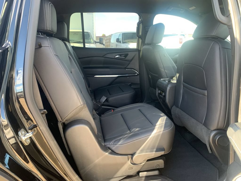 2026 Chevrolet Traverse LT - Photo 25