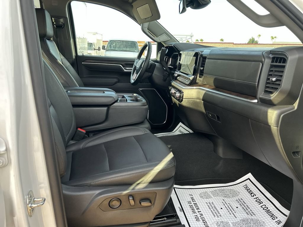 2026 GMC Sierra 1500 SLT - Photo 26