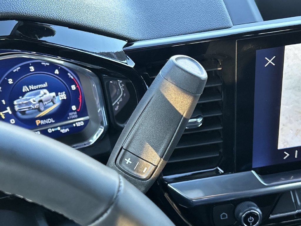 2025 Chevrolet Silverado 2500HD LTZ - Photo 20