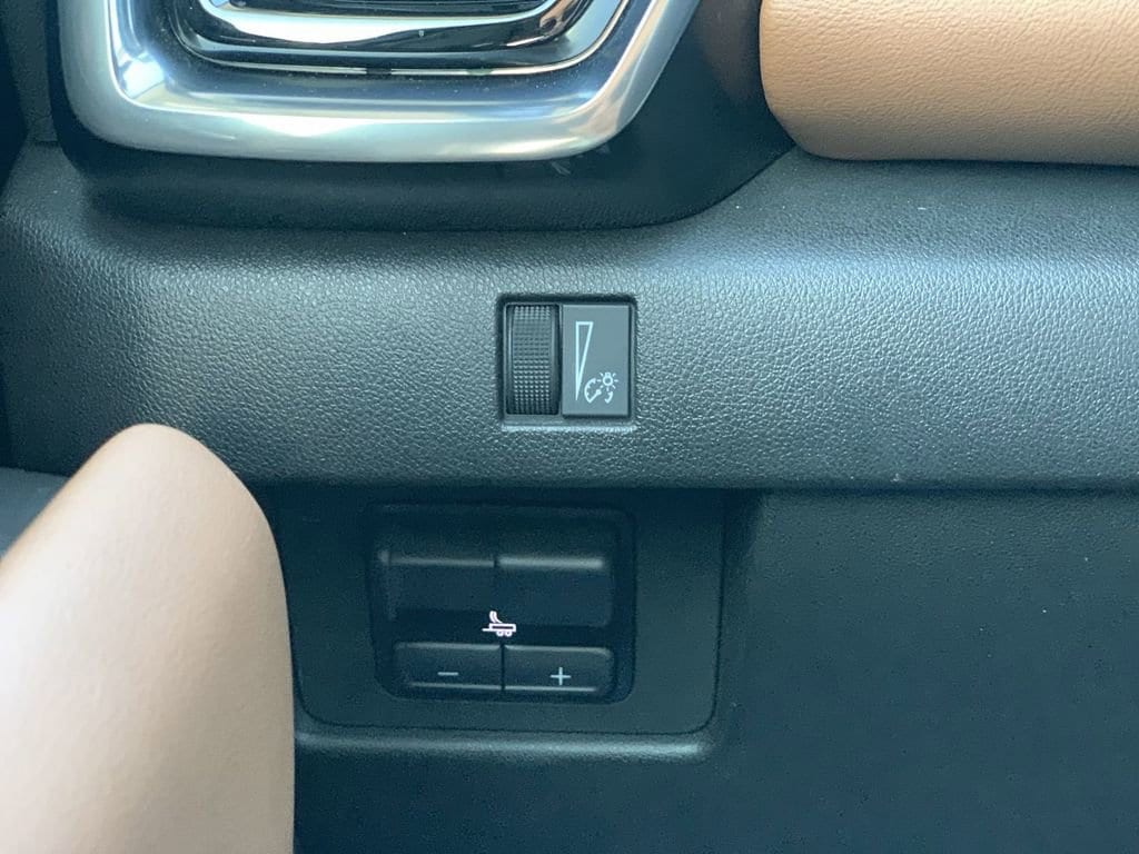 2023 GMC Canyon AT4 - Photo 16