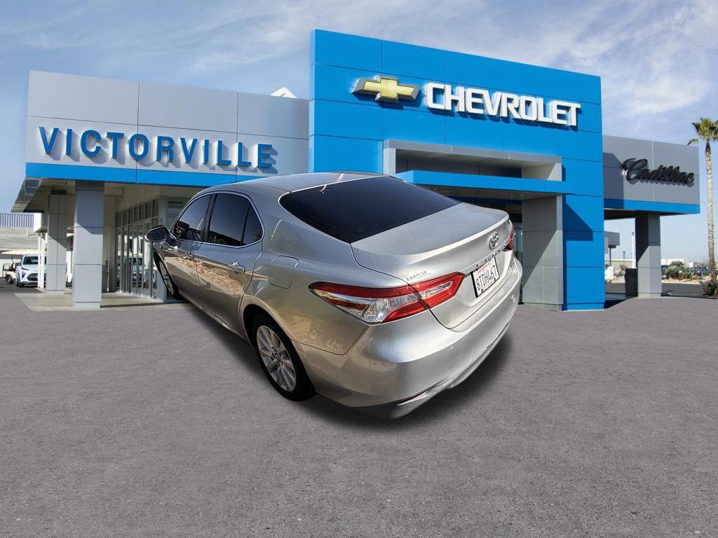 2018 Toyota Camry photo 5