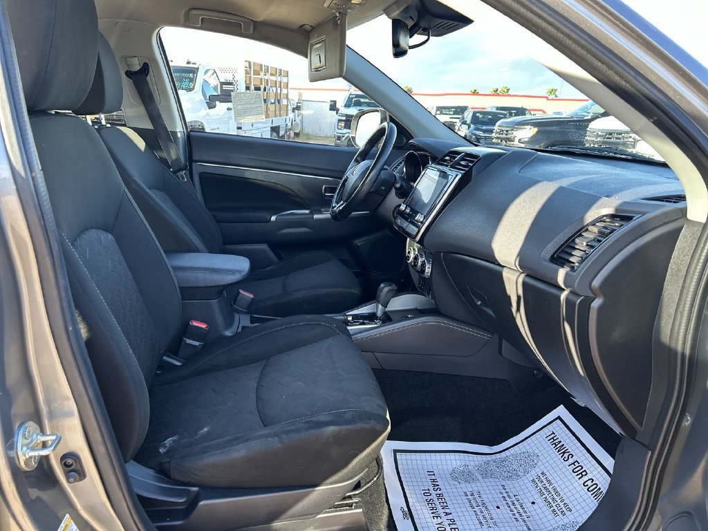 2021 Mitsubishi Outlander Sport SE - Photo 31
