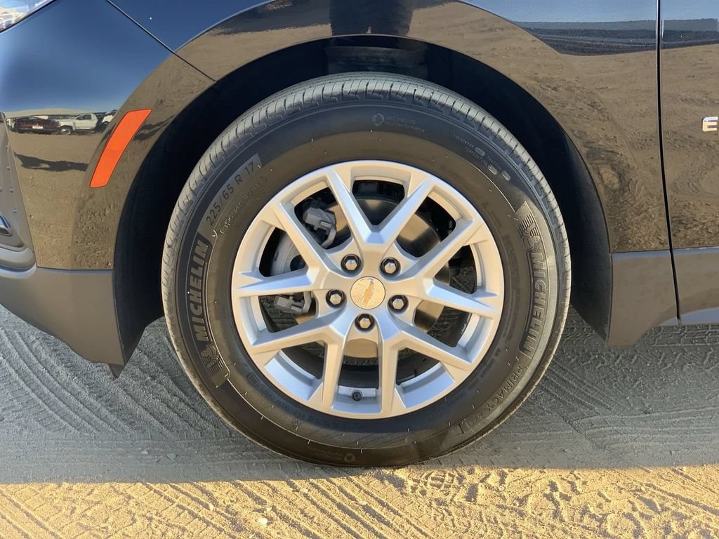 2024 Chevrolet Equinox LS - Photo 32