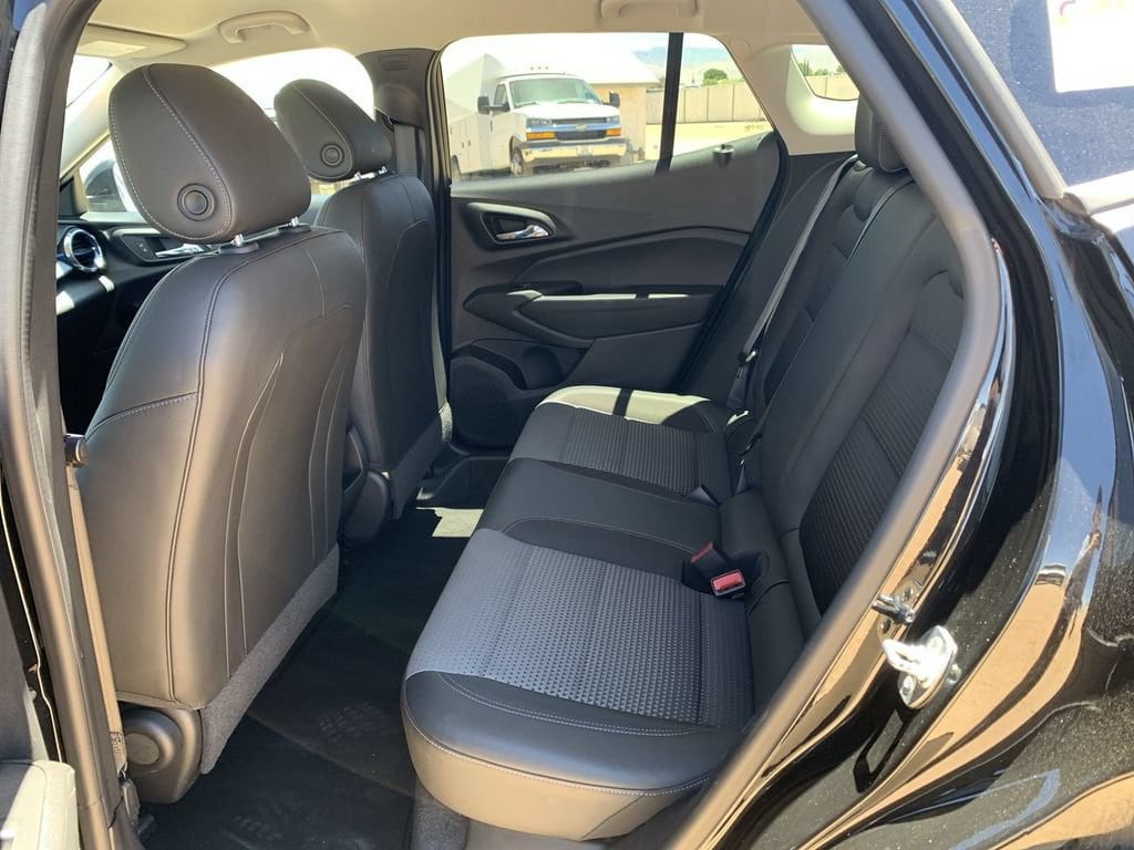 2024 Chevrolet Trax LT - Photo 23