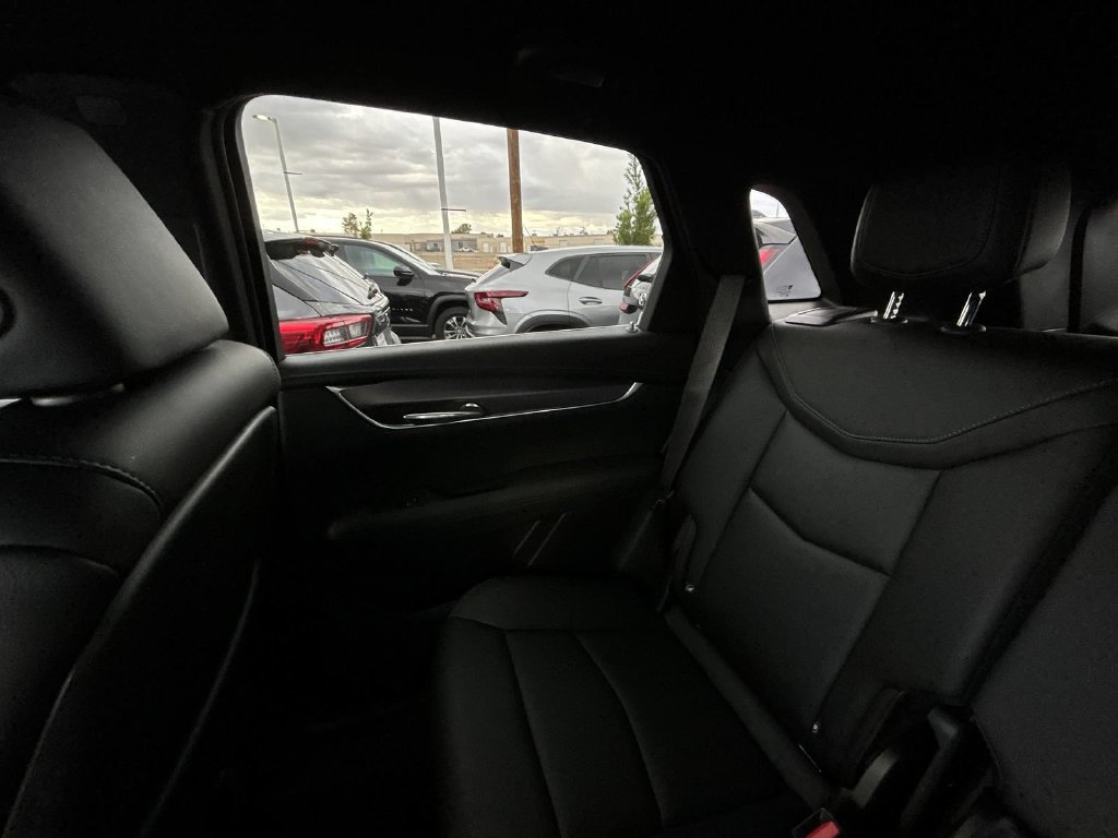 2021 Cadillac XT5 photo 4
