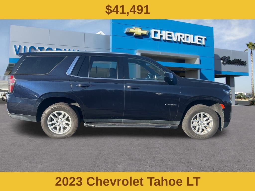 2023 Chevrolet Tahoe LT photo 2