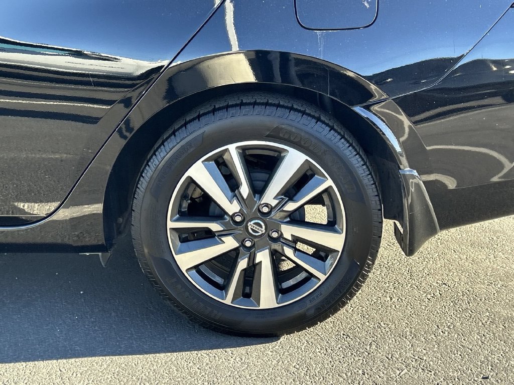 2022 Nissan Versa Sedan SV - Photo 38