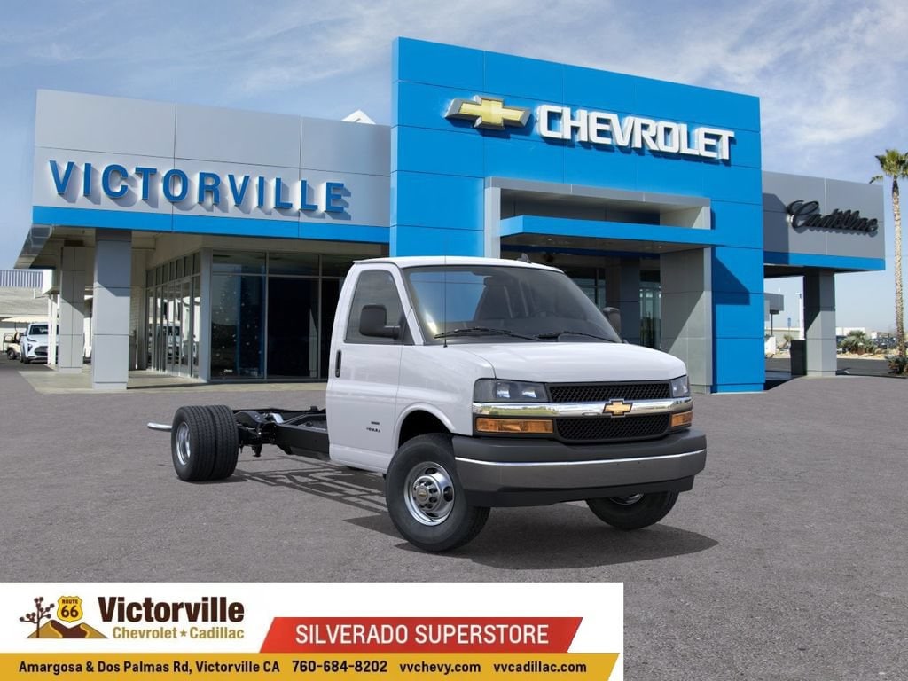 2025 Chevrolet Express Cutaway 4500 Cutaway Van 