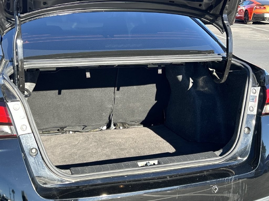 2022 Nissan Versa Sedan SV - Photo 31