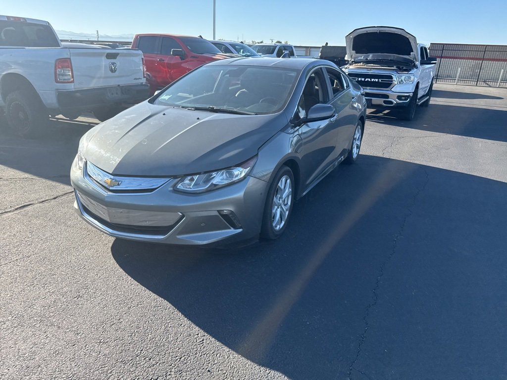 2017 Chevrolet Volt Premier photo 2