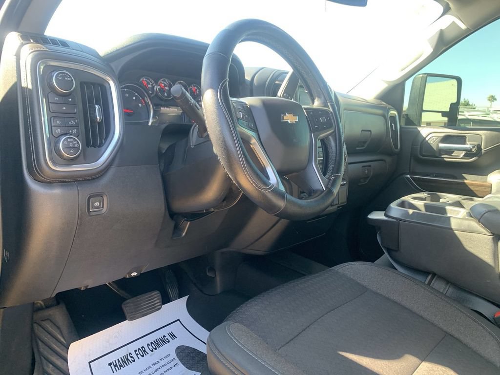 2020 Chevrolet Silverado 2500HD LT - Photo 8