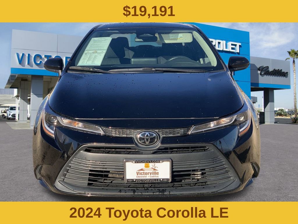 2024 Toyota Corolla LE photo 2