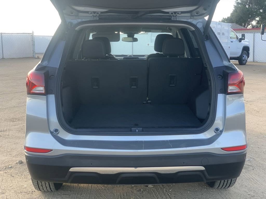 2024 Chevrolet Equinox LT - Photo 24