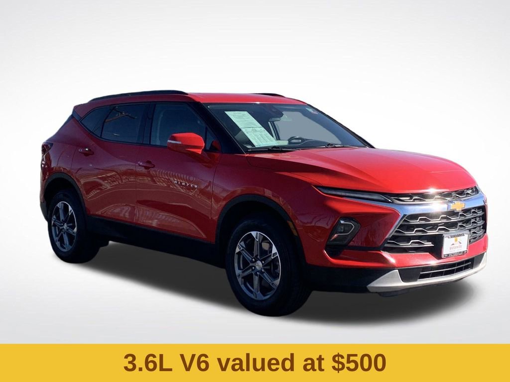 2023 Chevrolet Blazer 3LT photo 2